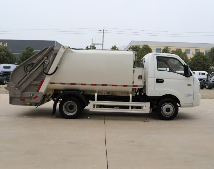 吉利V5E純電動壓縮垃圾運輸車圖片3