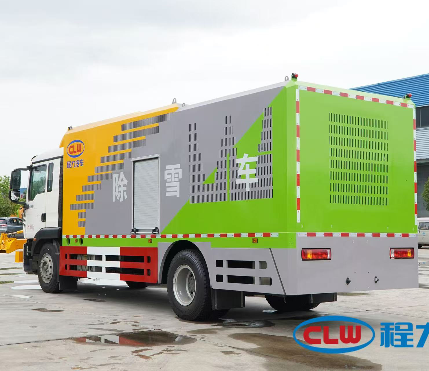 重汽豪沃多功能吹雪車（除雪車）隆重上市，最大風力可達12級，可配雪鏟雪滾圖片4