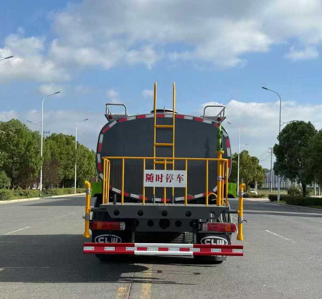 新型優質歐曼10m3綠化灑水車抑塵噴霧車城市道路抑塵消毒車圖片5